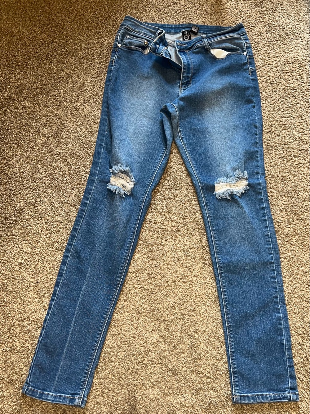 Fashion Nova Women's Mid Blue Distressed Skinny Jeans